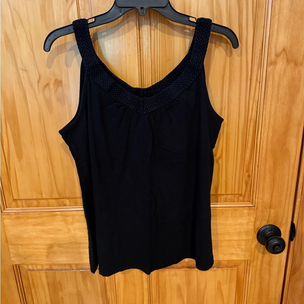 GAP Black and Purple Women's Tank Tops (set of 2)